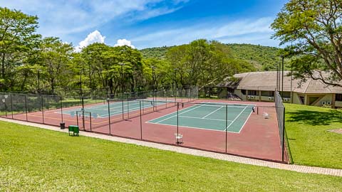 Sanbonani Resort Tennis Court